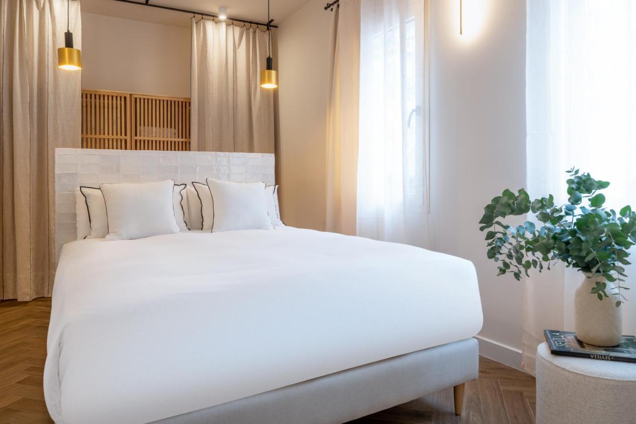 Magno Apartments Robles With Jacuzzi And Private Parking Sevilla Dış mekan fotoğraf
